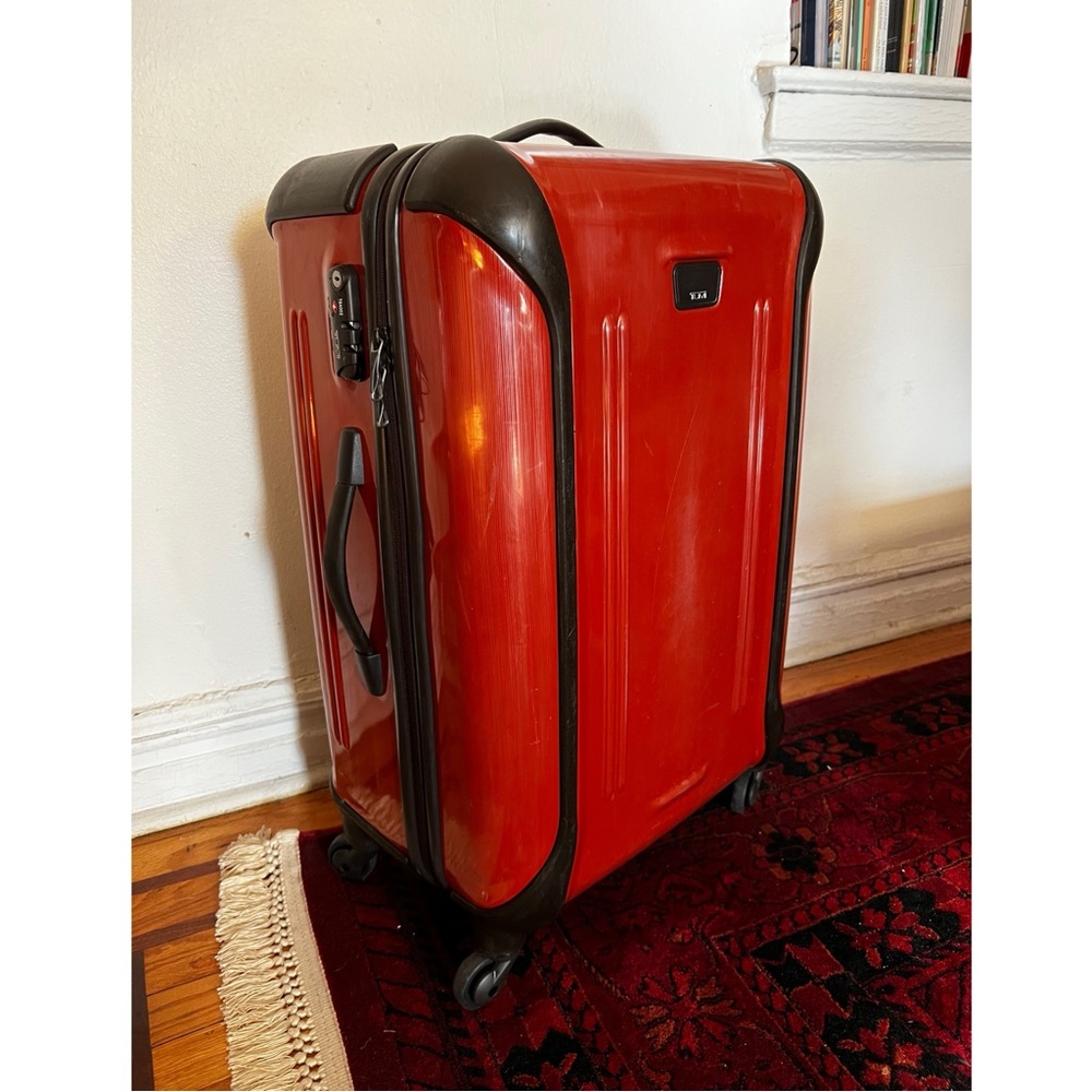 TUMI Vapor Medium Trip Packing Case 24” Lava / Orange Hardshell Spinner 28025 LV